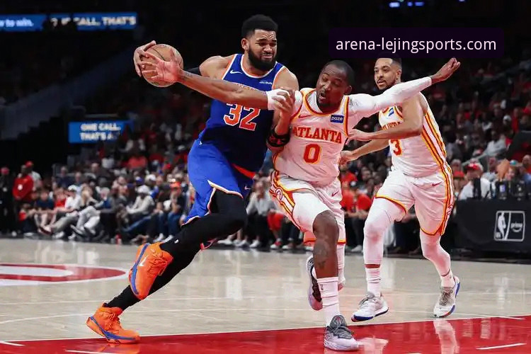 最新乐竟体育2025最新版本下载 3个关键转折点:尼克斯140-89大胜老鹰创纪录晋级,半场47分差改写历史
